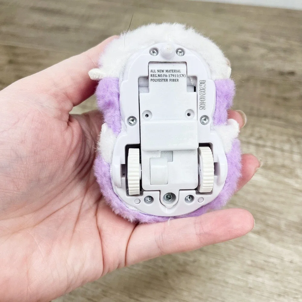 Zuru Zhu Zhu Pets Purple White Motorized Plush Hamster Robotic Toy DG20240408